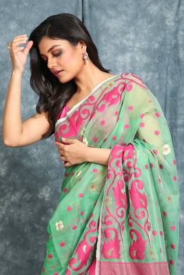 Light green woven blended cotton saree 4