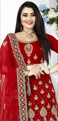 Red zari embroidered velvet semi stitched Wedding lehenga 2