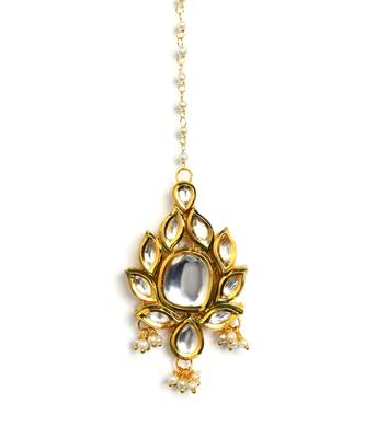 Ruby Raang Studio Kundan Maang Tikka 1