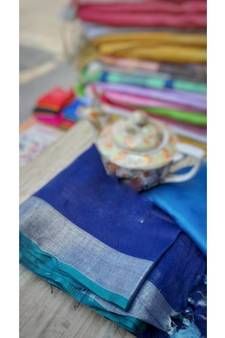 Multicolor Handcrafted Semi-Linen Saree with Blouse Piece?