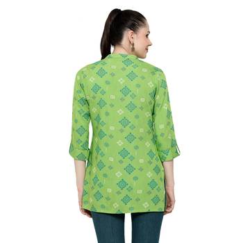 Parrot-green printed rayon short-kurtis 2
