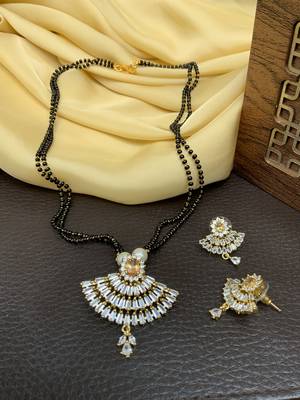 Gold mangalsutra 4