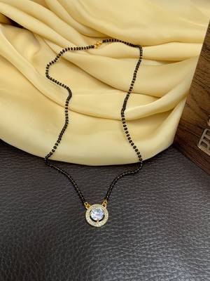 Gold mangalsutra 1