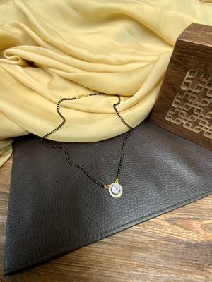 Gold mangalsutra 3