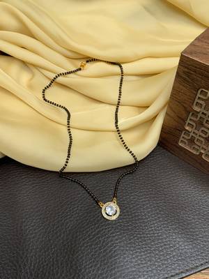 Gold mangalsutra 4