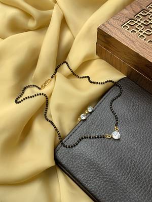 Gold mangalsutra 1