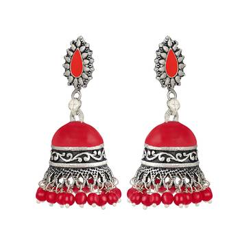 Red earrings 3