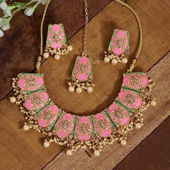 Pink necklace-sets 2