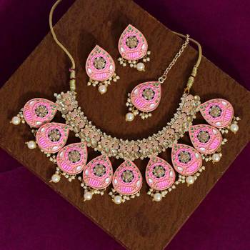 Pink necklace-sets 1