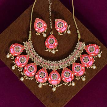 Pink necklace-sets 1
