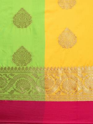 Sangam Prints Green & Yellow Handloom Silk Woven Work Traditional Saree 3