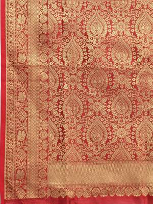 Sangam Prints Green Handloom Silk Jacquard Traditional Saree 4
