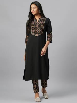 Black printed crepe kurtas-and-kurtis 1