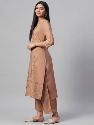 Chiku printed crepe kurtas-and-kurtis 2