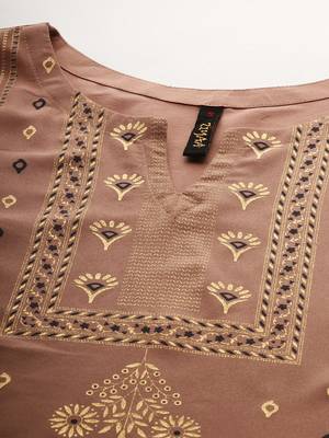 Chiku printed crepe kurtas-and-kurtis 4