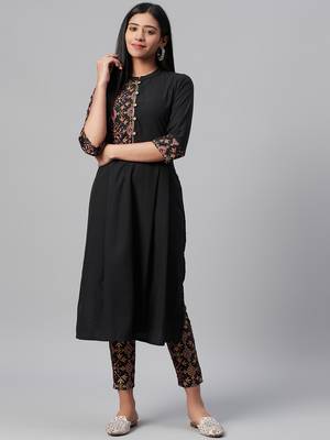 Black printed crepe kurtas-and-kurtis 1