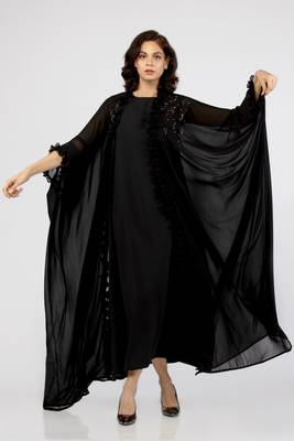Iris Ruffled Front Kaftan 1