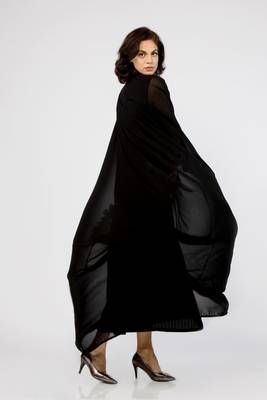 Iris Ruffled Front Kaftan 4