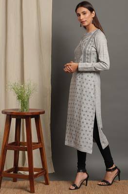 Janasya Women's Grey Woolen Kurta 2