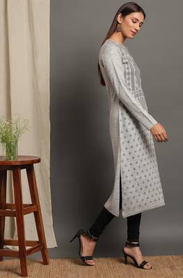 Janasya Women's Grey Woolen Kurta 3