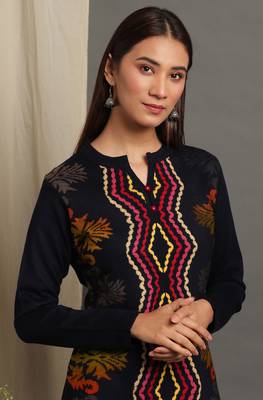 Janasya Women's Black Woolen Kurta 5