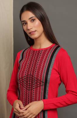 Janasya Women's Red Woolen Kurta 5