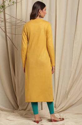 Janasya Women's Yellow Woolen Kurta 4