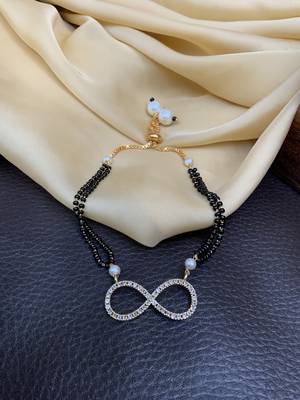 Gold mangalsutra 3