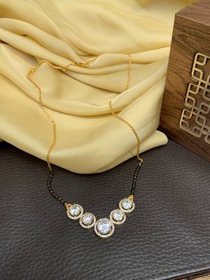 Gold mangalsutra 1