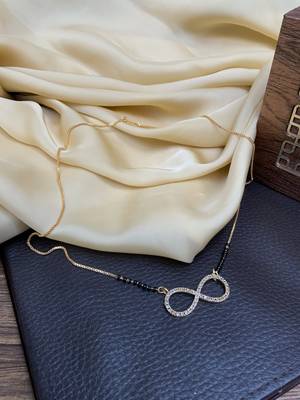 Gold mangalsutra 4