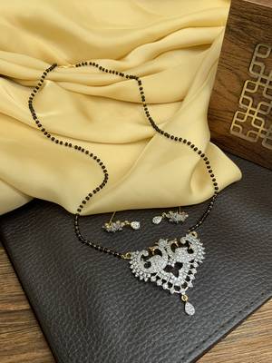 Gold mangalsutra 4