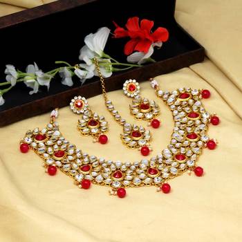 Red necklace-sets 1