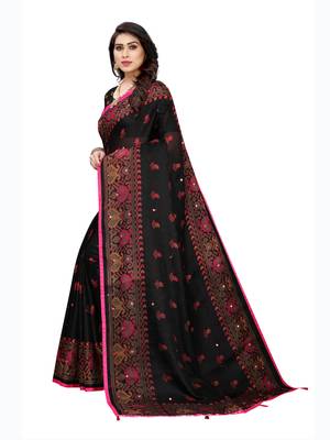 Black printed jute saree with blouse 2