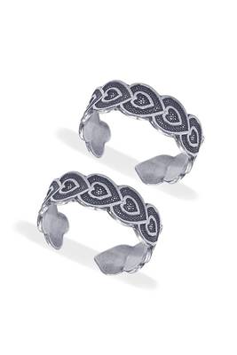 Mesmering Oxidised Silver Toe Ring-TR347 1