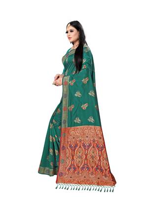 Green printed silk saree with blouse 2
