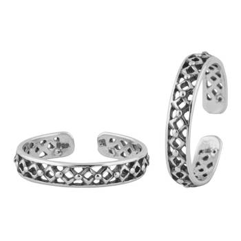 Foxy Cutwork Silver Toe Ring- TR394 1