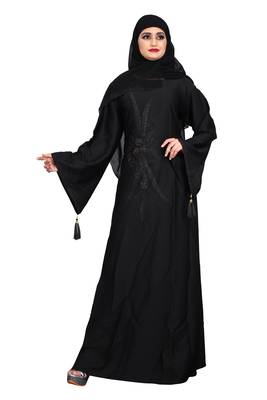 Women's Nida burqa features black rose embroidery work and black lace with shiffon scarf. 1