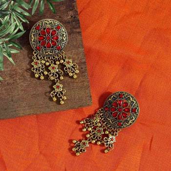 Red danglers-drops 1