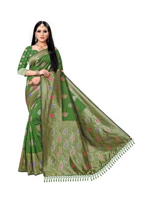 Green printed silk saree with blouse 1