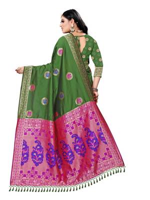 Green printed art silk saree with blouse 3