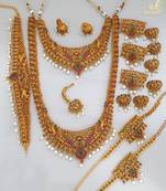 Gold bridal-kamarband