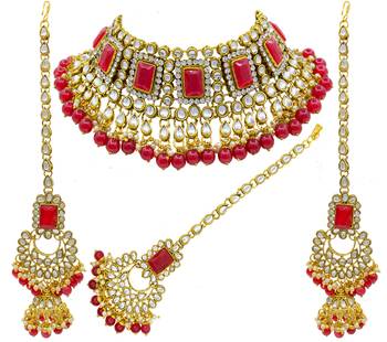 Red necklaces 1