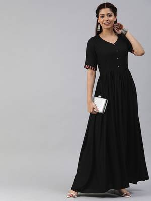 Black printed viscose rayon maxi-dresses 1