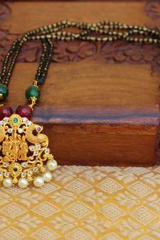 Multicolor agate mangalsutra