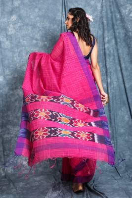 Hot pink woven blended cotton saree with blouse 3