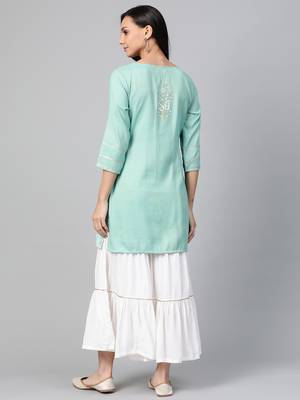 Green woven viscose ethnic-kurtis 2