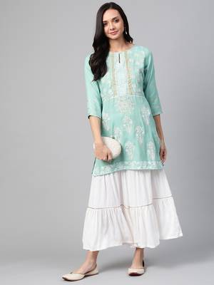 Green woven viscose ethnic-kurtis 4