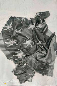 Grey ?Handcrafted?Linen Saree with embroidery work