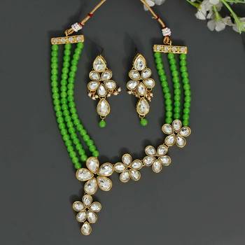 Green necklace-sets 1