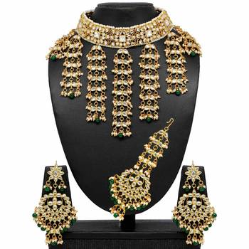 Green necklace-sets 2